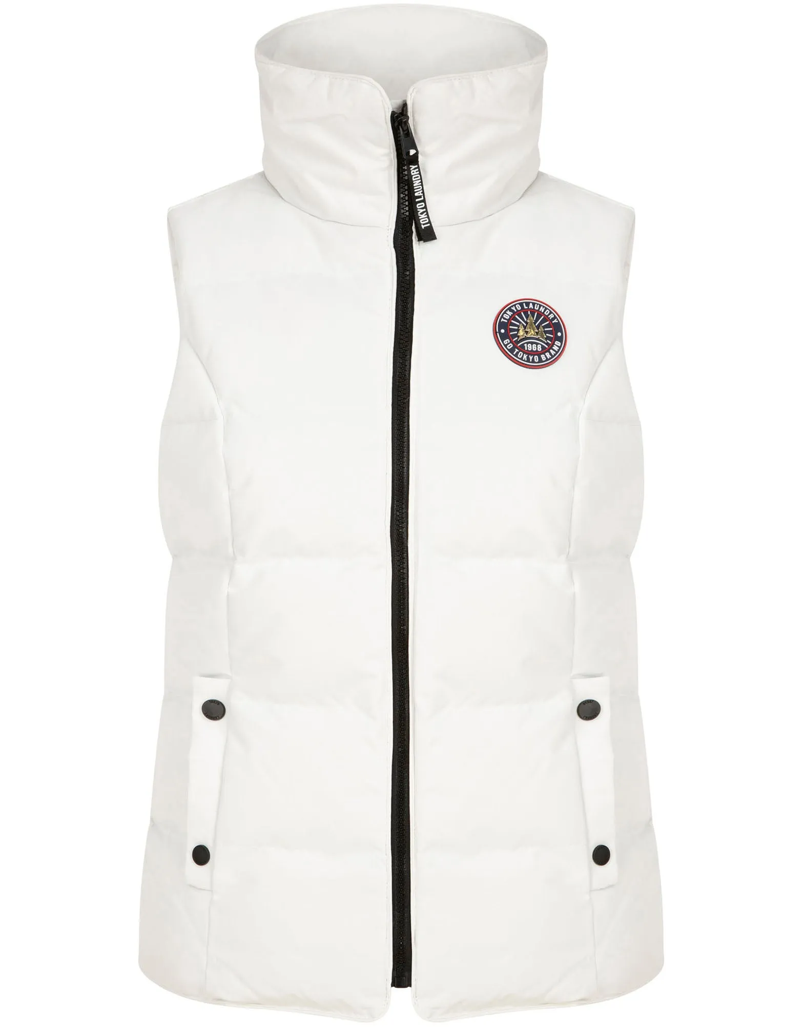 Dee Funnel Neck Quilted Puffer Gilet With Badge in White - Tokyo Laundry