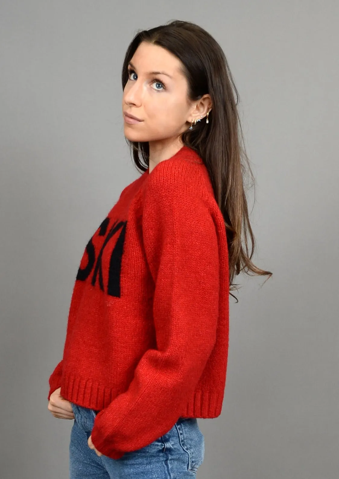 'SKI' Graphic Crew Neck Knit | Red