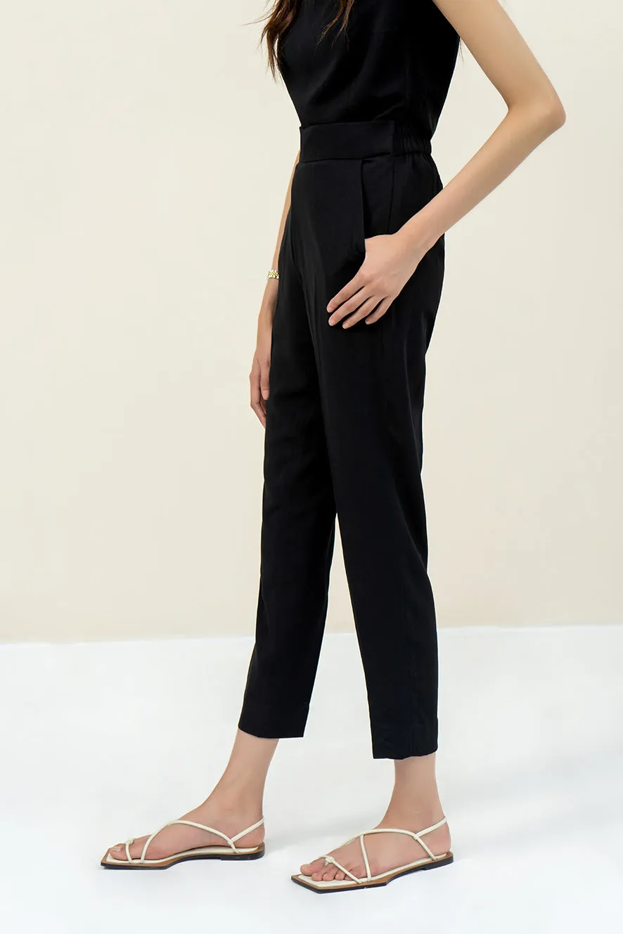 Tapered Pants